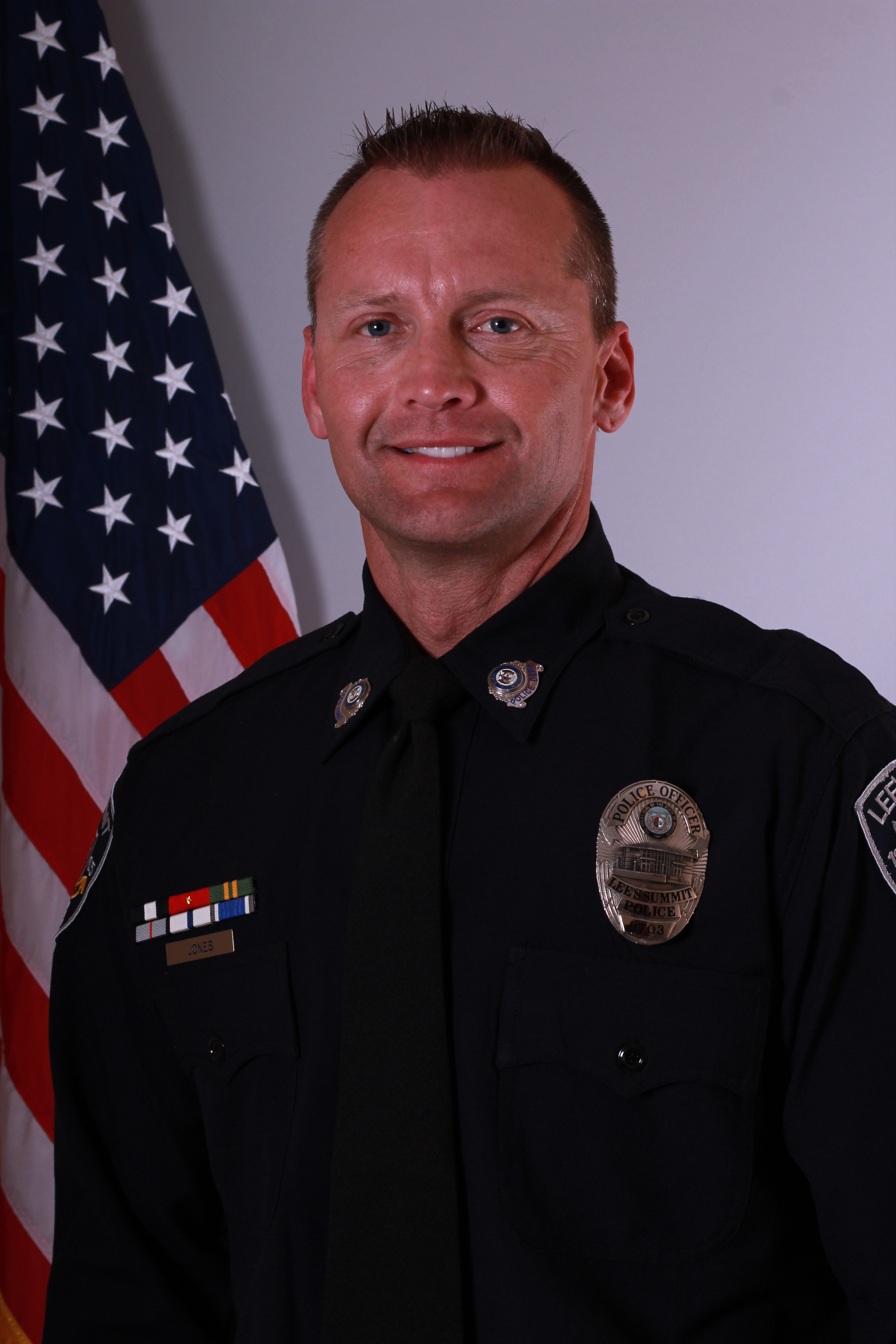 Image of Officer Chris Colon.